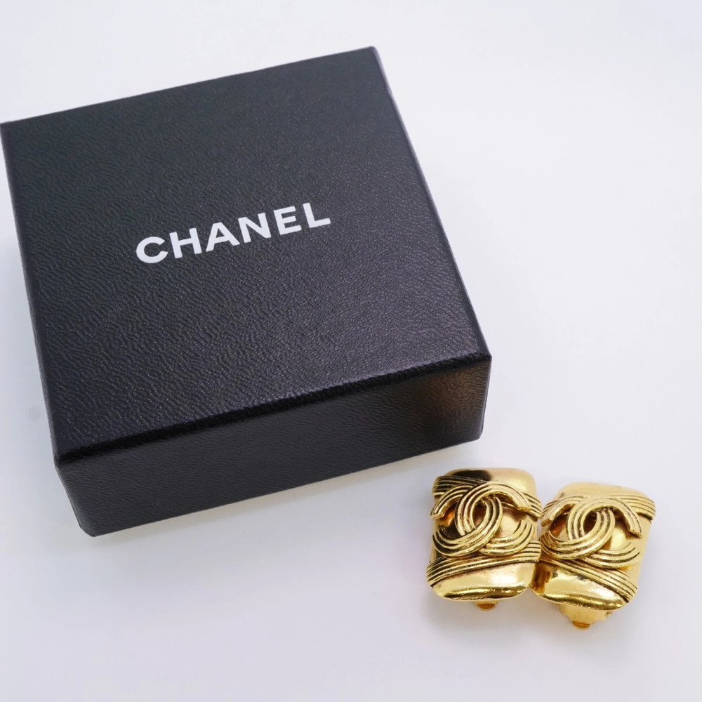 CHANEL Gold Logo Earrings - Picture 6 of 8